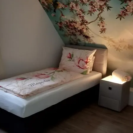 住宿加早餐酒店 Gaestehaus - Cafe Frank 3*