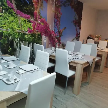 住宿加早餐酒店 Gaestehaus - Cafe Frank Antweiler
