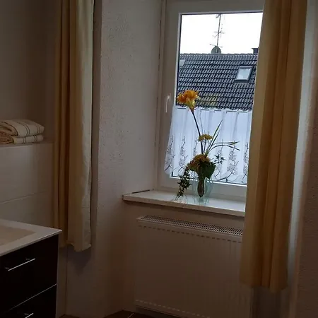 Gaestehaus - Cafe Frank Отель типа 