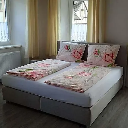 Gaestehaus - Cafe Frank Bed & Breakfast Antweiler