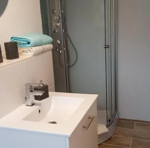 Gaestehaus - Cafe Frank 3*