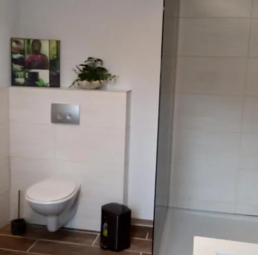 Gaestehaus - Cafe Frank Bed & Breakfast 3*